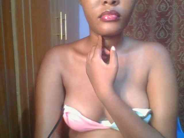 Pretty-thalia1 webcam