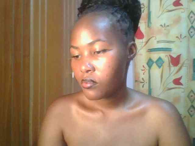 Pretty-thalia1 webcam