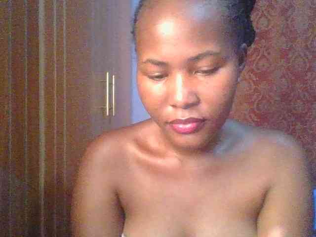 Pretty-thalia1 webcam