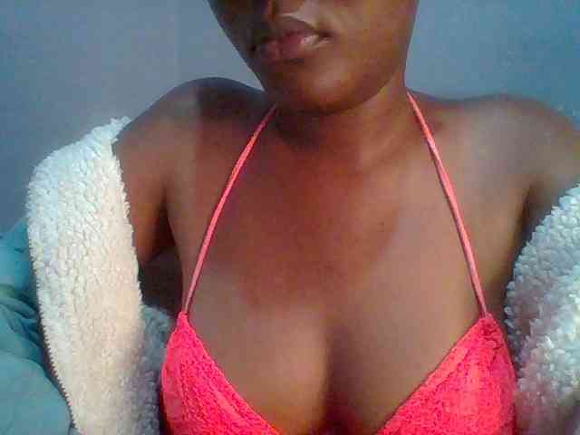 Pretty-thalia1 webcam