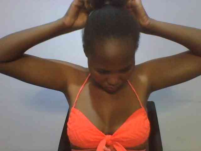 Pretty-thalia1 webcam