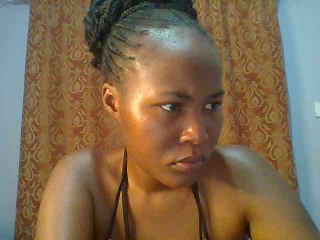 Pretty-thalia1 webcam