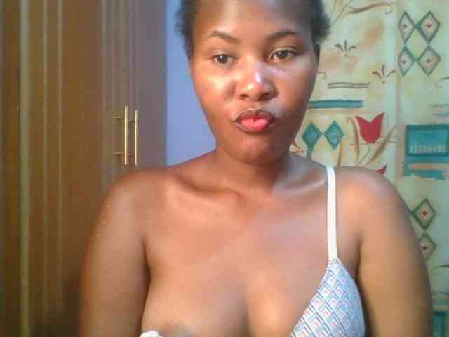 Pretty-thalia1 webcam