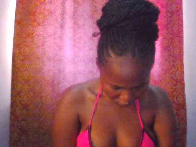 Pretty-thalia1 webcam