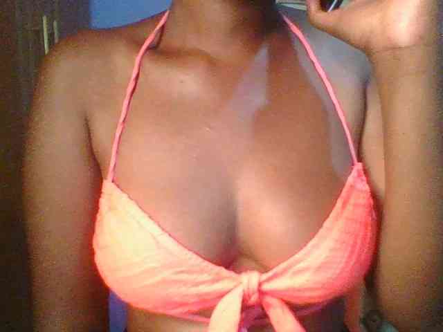 Pretty-thalia1 webcam