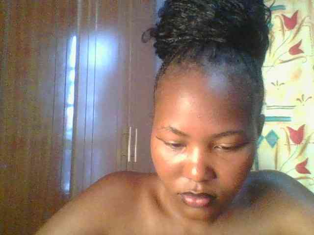 Pretty-thalia1 webcam