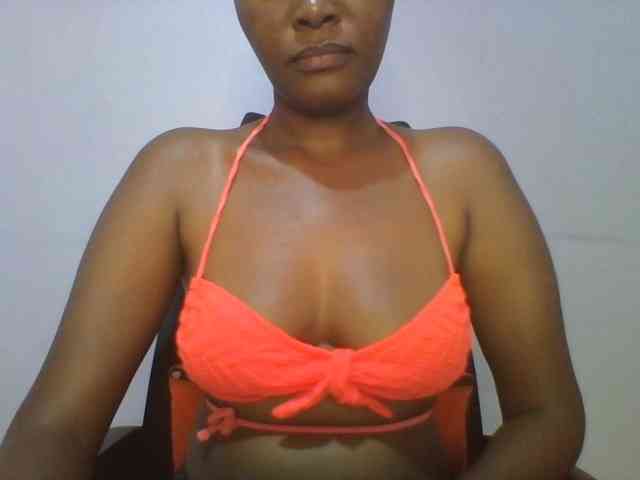 Pretty-thalia1 webcam