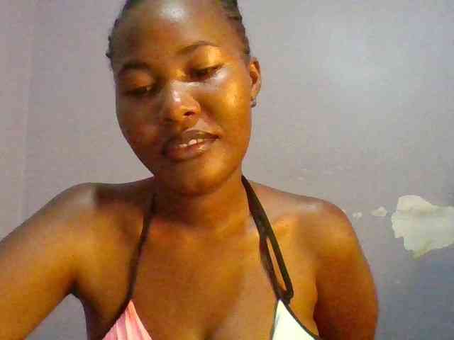 Pretty-thalia1 webcam