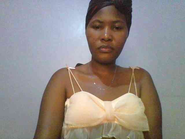 Pretty-thalia1 webcam