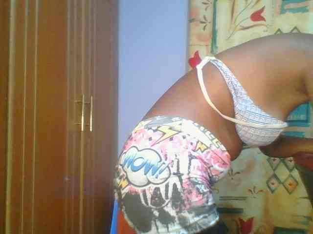 Pretty-thalia1 webcam