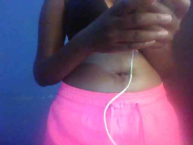 Pretty-thalia1 webcam