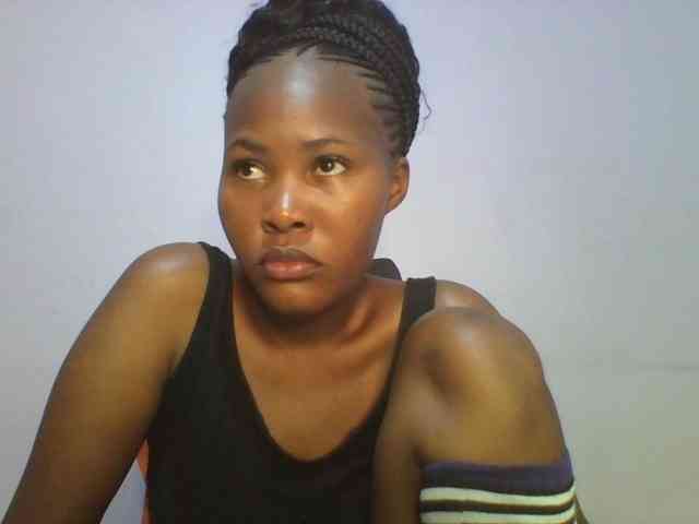 Pretty-thalia1 webcam