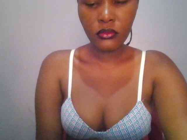 Pretty-thalia1 webcam