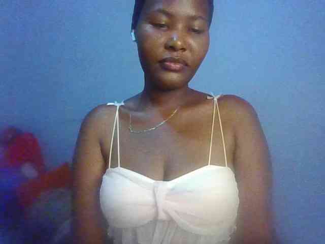 Pretty-thalia1 webcam