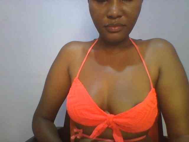 Pretty-thalia1 webcam