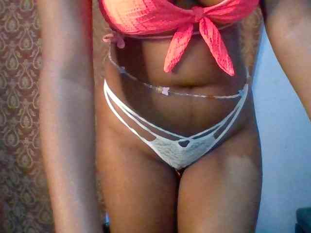 Pretty-thalia1 webcam