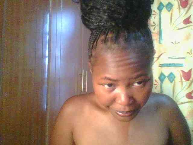 Pretty-thalia1 webcam