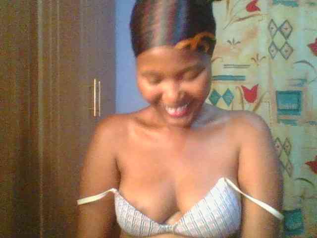 Pretty-thalia1 webcam