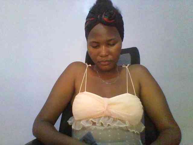 Pretty-thalia1 webcam