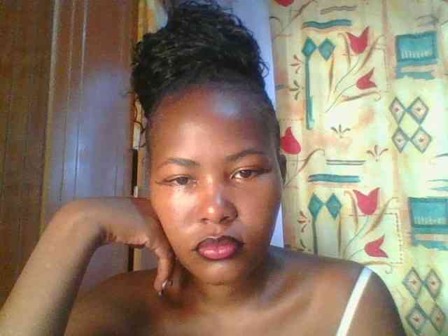 Pretty-thalia1 Pretty-thalia1