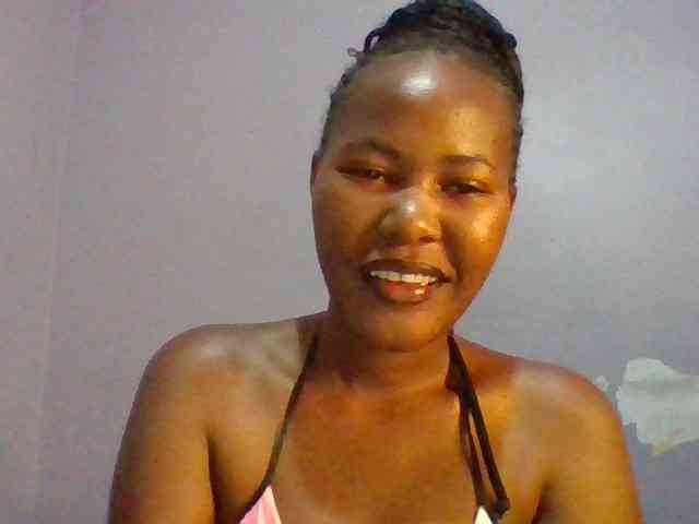 Pretty-thalia1 webcam