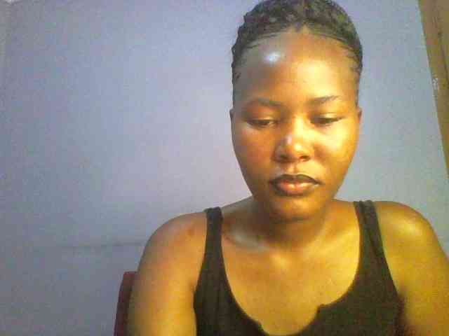 Pretty-thalia1 Pretty-thalia1