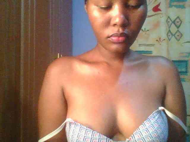 Pretty-thalia1 webcam