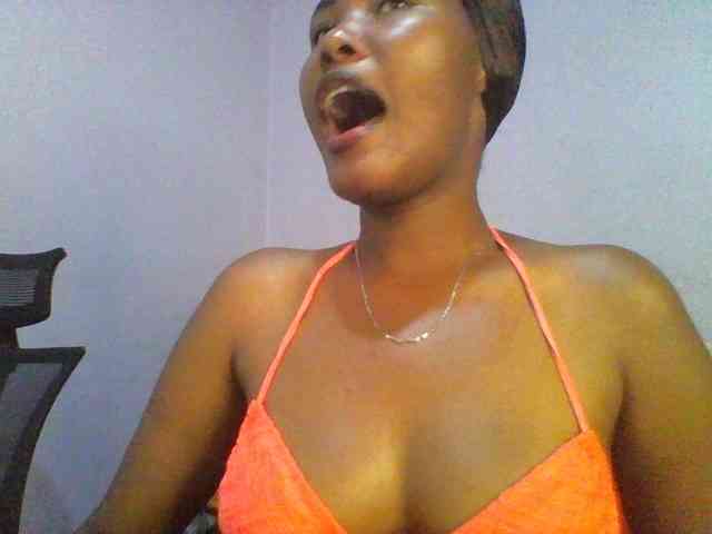 Pretty-thalia1 webcam