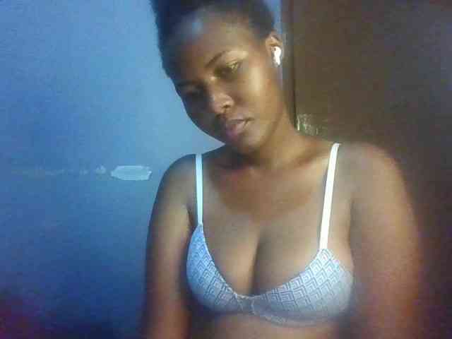 Pretty-thalia1 webcam