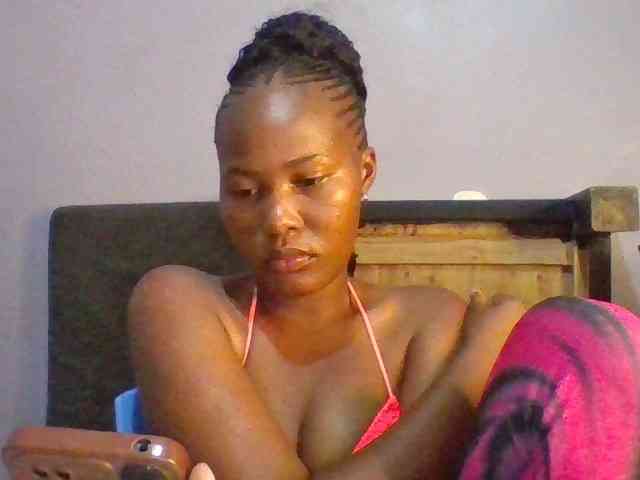 Pretty-thalia1 webcam