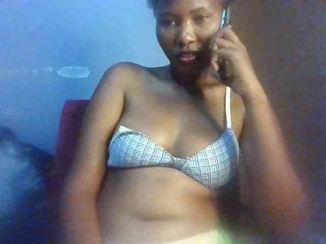 Pretty-thalia1 webcam