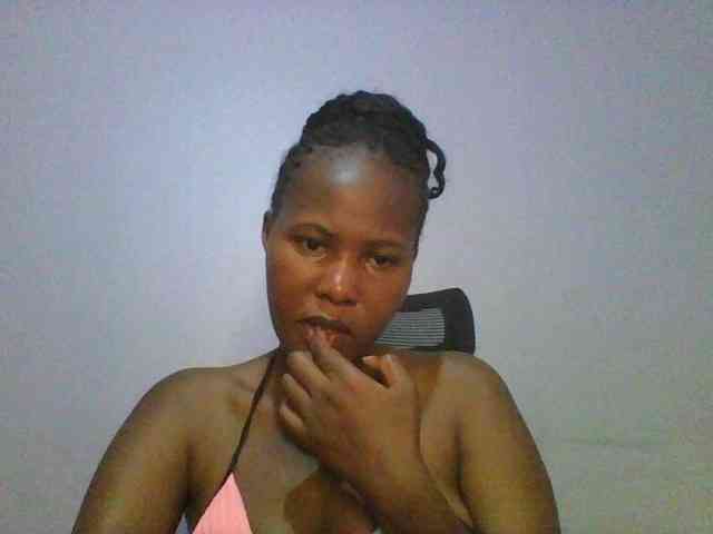 Pretty-thalia1 webcam