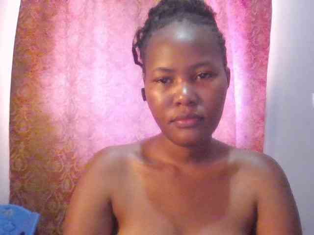 Pretty-thalia1 webcam