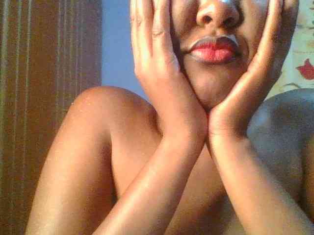 Pretty-thalia1 webcam