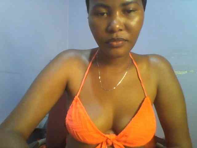 Pretty-thalia1 webcam