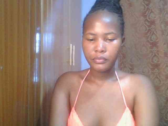 Pretty-thalia1 webcam