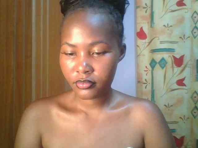 Pretty-thalia1 Pretty-thalia1