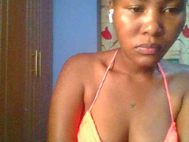 Pretty-thalia1 webcam