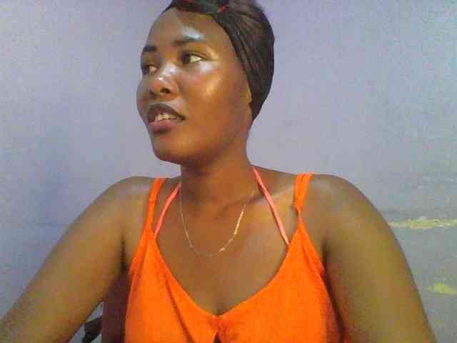 Pretty-thalia1 webcam