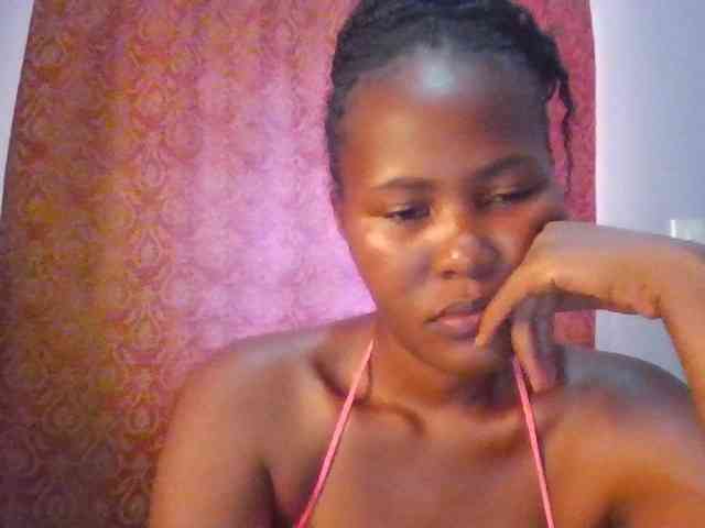 Pretty-thalia1 webcam