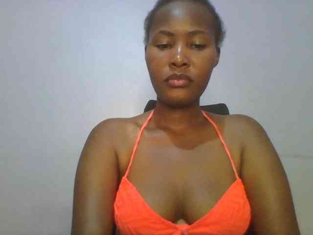 Pretty-thalia1 webcam