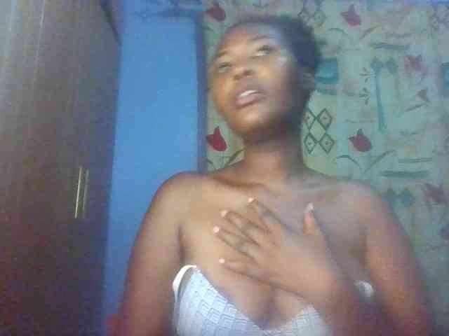 Pretty-thalia1 webcam