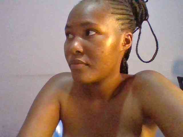 Pretty-thalia1 webcam