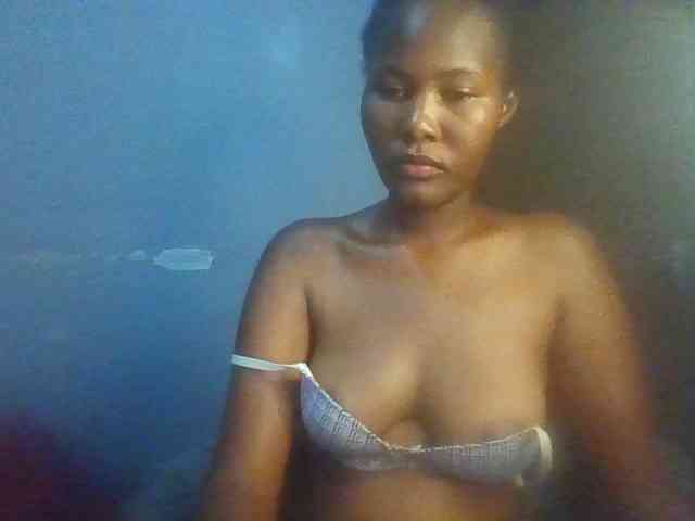 Pretty-thalia1 webcam