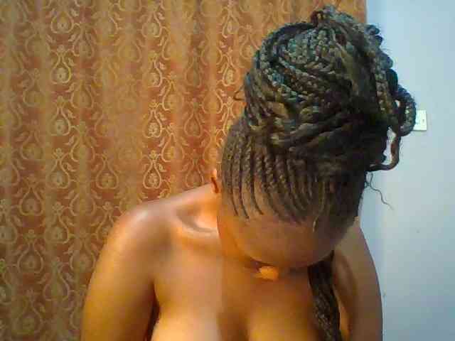 Pretty-thalia1 webcam