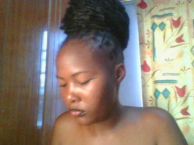 Pretty-thalia1 webcam