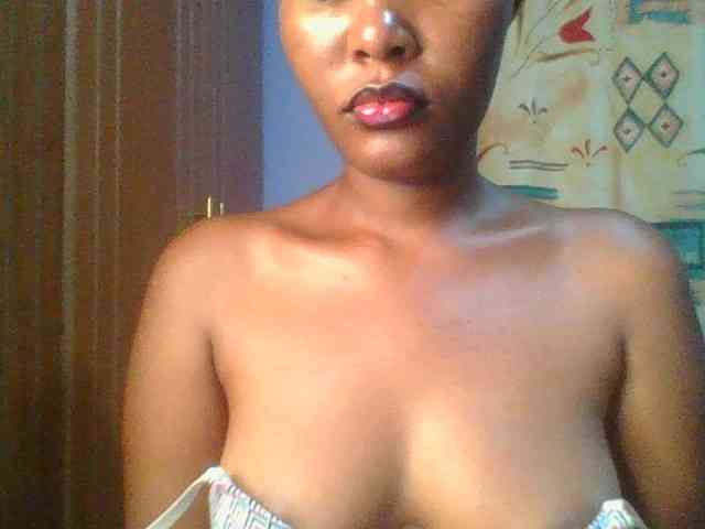 Pretty-thalia1 webcam