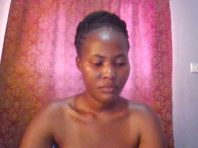 Pretty-thalia1 webcam