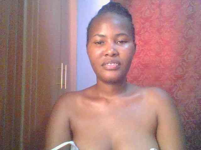 Pretty-thalia1 webcam