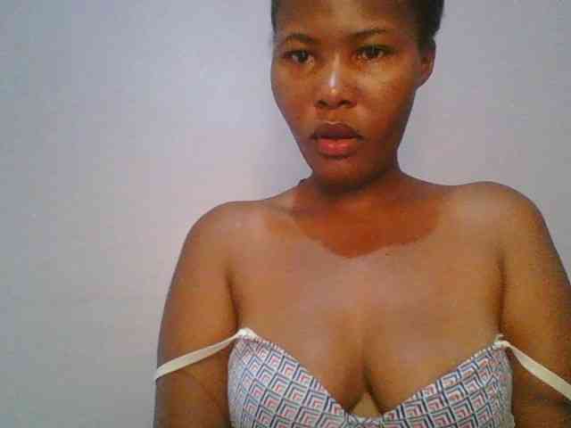 Pretty-thalia1 webcam